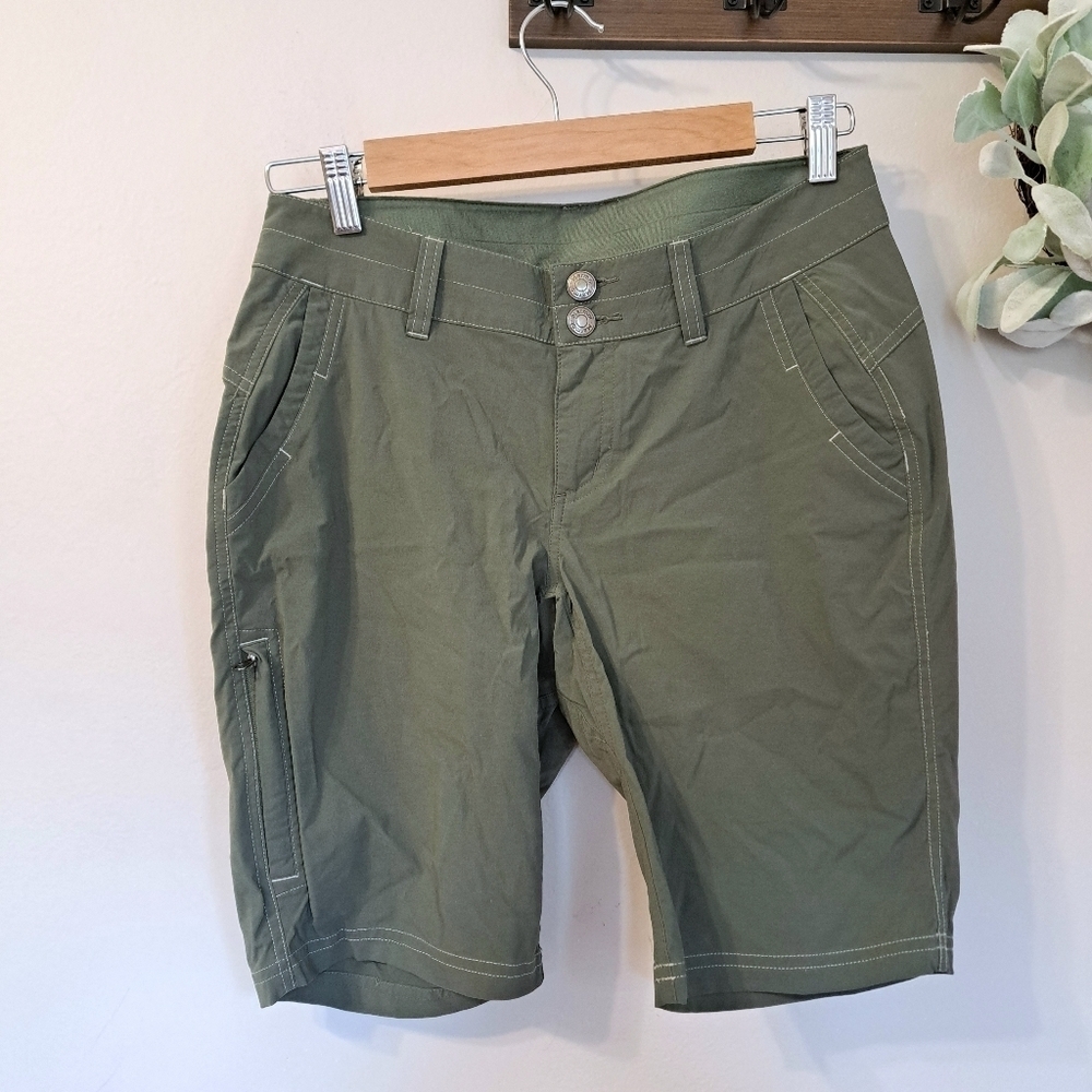 MARMOT Women's Green Shorts Pockets Size 2
